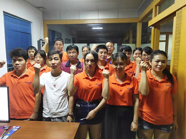 BG视讯团队合影